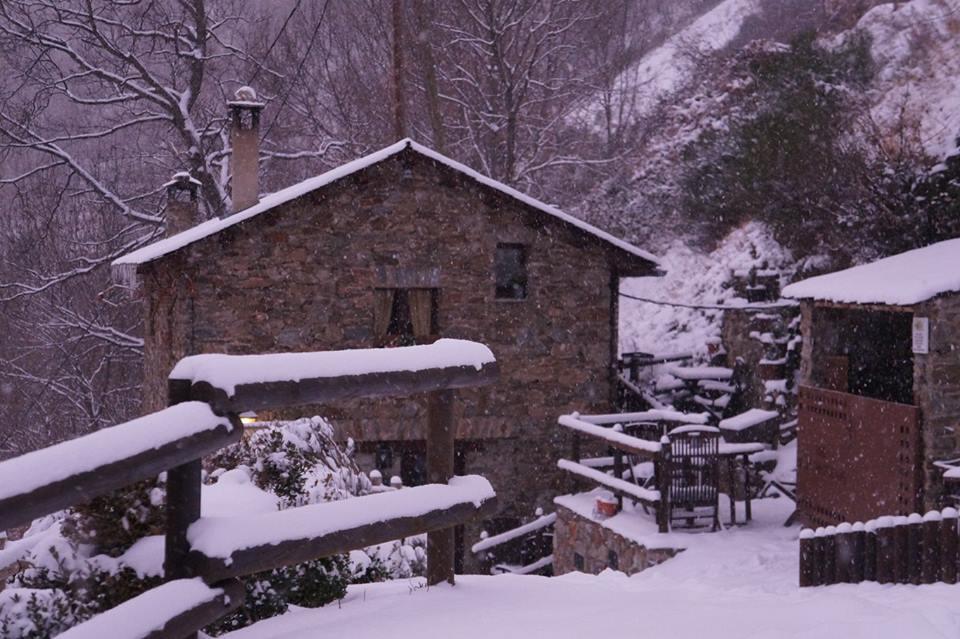 Masia Can Constans Queralbs Exteriér fotografie