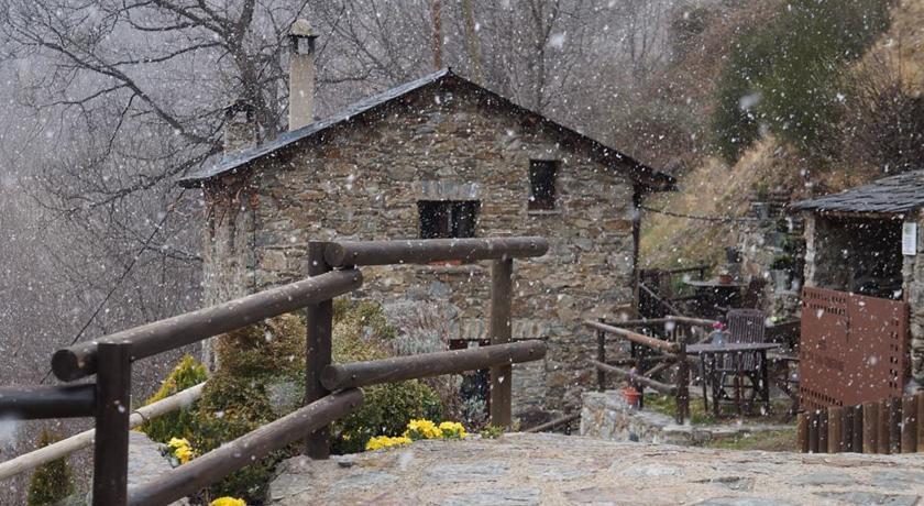 Masia Can Constans Queralbs Exteriér fotografie